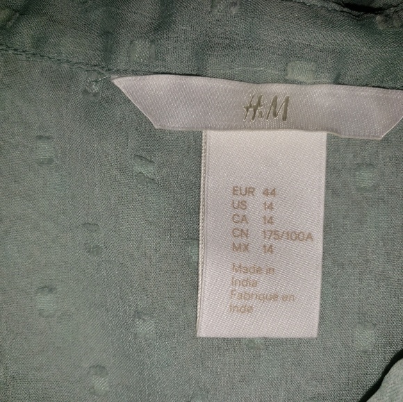 H & M Sheer Mesh Blouse - Picture 2 of 3